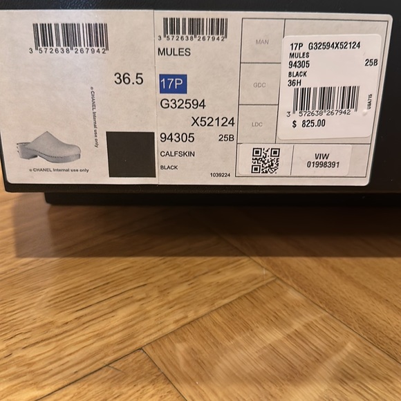 Chanel clogs - Picture 9 of 9